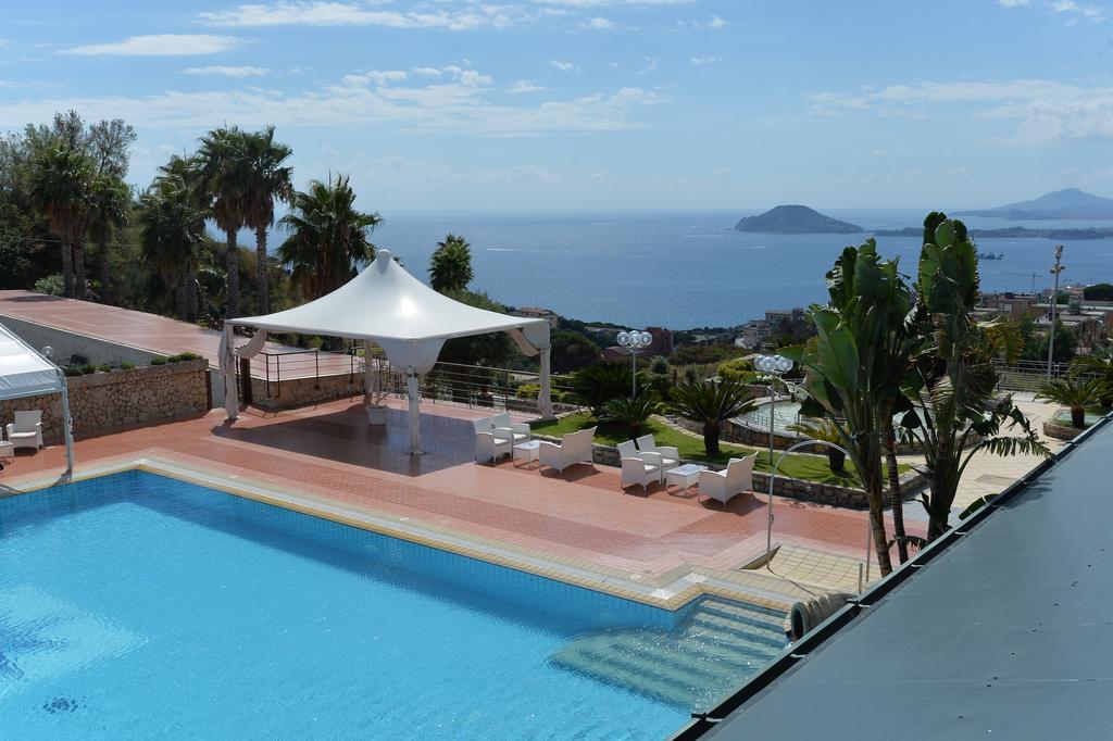 Gli Dei Hotel Pozzuoli Exterior photo