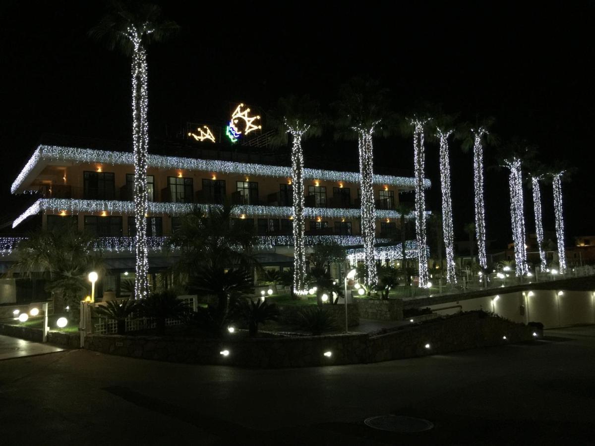 Gli Dei Hotel Pozzuoli Exterior photo